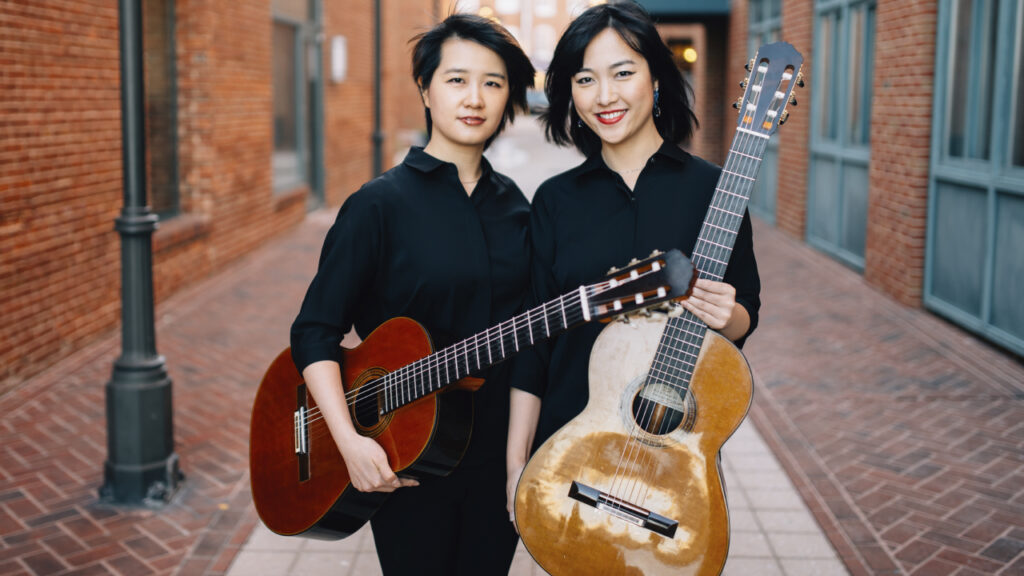 Beijing Guitar Duo. La Guitarra